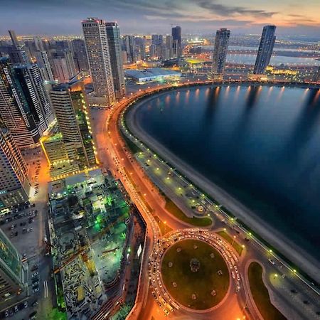 Al Rawdha Hotel Apartments ชาร์จาห์ ภายนอก รูปภาพ