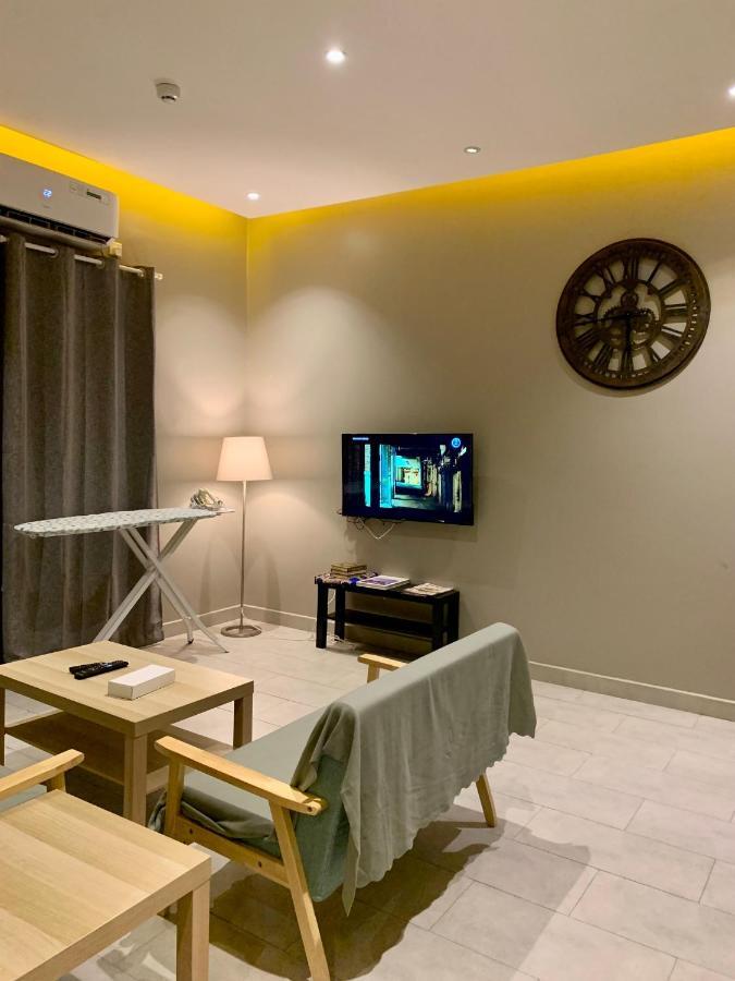 Al Rawdha Hotel Apartments ชาร์จาห์ ภายนอก รูปภาพ