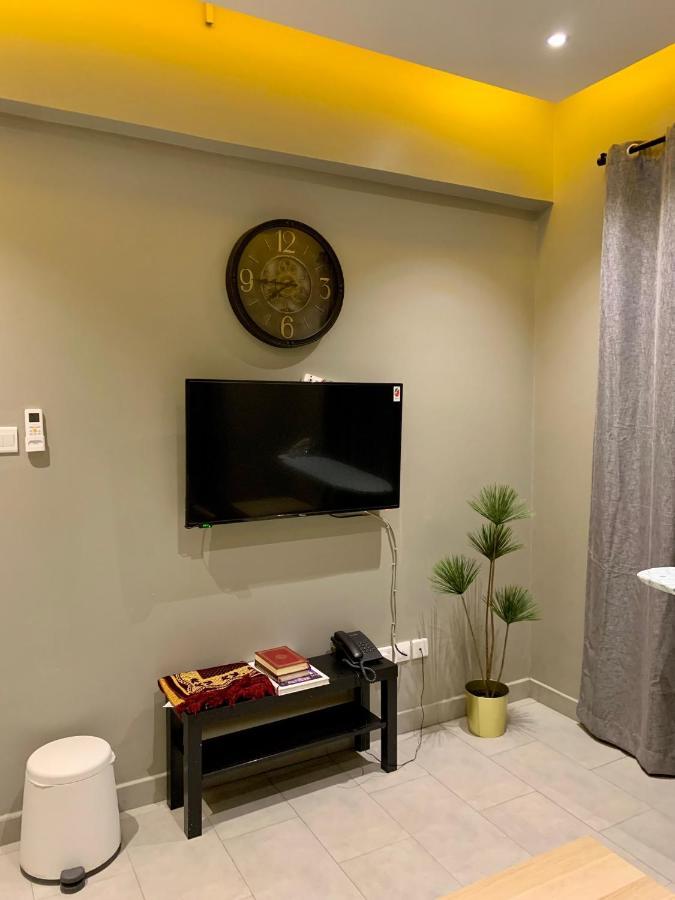 Al Rawdha Hotel Apartments ชาร์จาห์ ภายนอก รูปภาพ