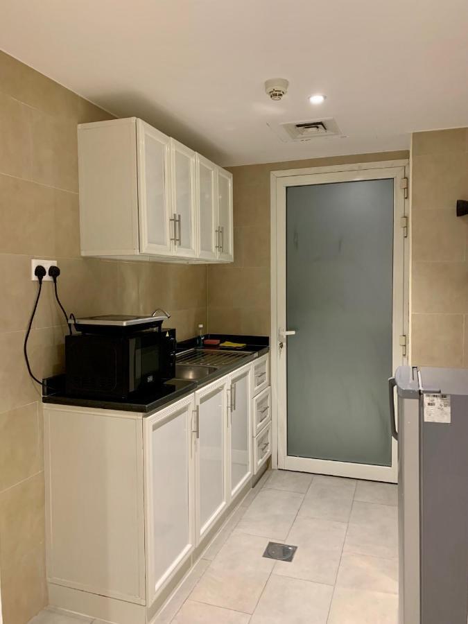 Al Rawdha Hotel Apartments ชาร์จาห์ ภายนอก รูปภาพ