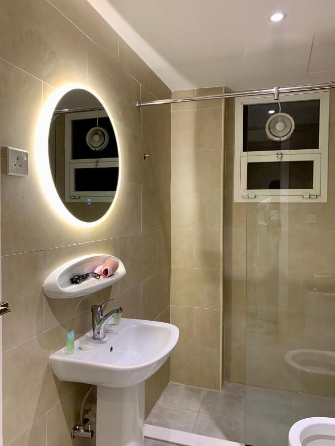 Al Rawdha Hotel Apartments ชาร์จาห์ ภายนอก รูปภาพ