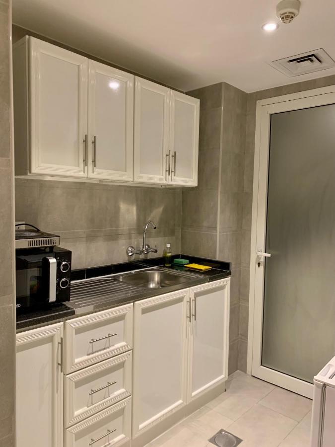 Al Rawdha Hotel Apartments ชาร์จาห์ ภายนอก รูปภาพ