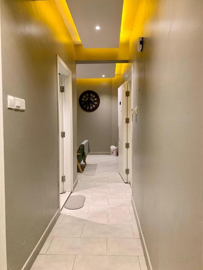 Al Rawdha Hotel Apartments ชาร์จาห์ ภายนอก รูปภาพ